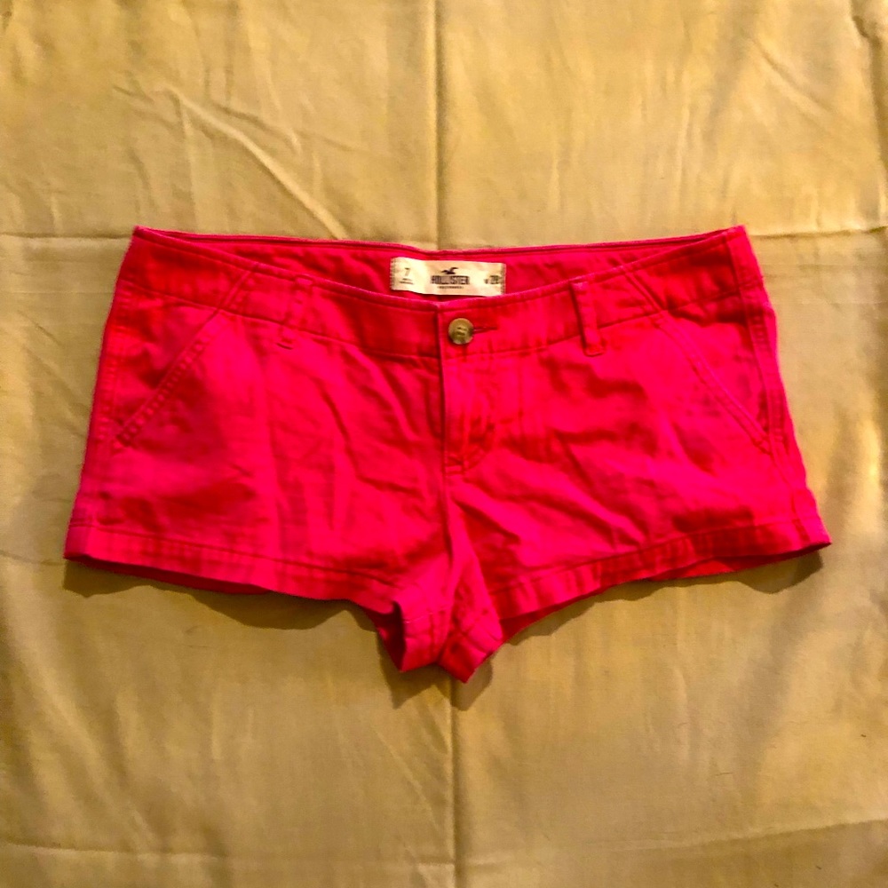 Hollister pink shorts size 28